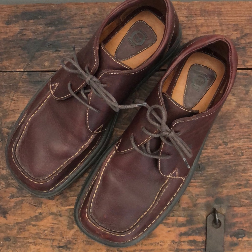 Born casual leather oxfords